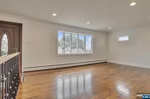 662 Ten Eyck Ave, Lyndhurst Township, NJ 07071 - Photo 5