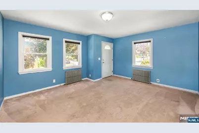 517 1st Street, Carlstadt, NJ 07072 - Photo 5