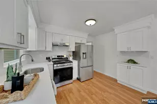 177 Parkway, Maywood, NJ 07607 - Photo 13