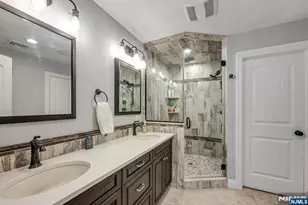 31 Osceola Rd, Wayne, NJ 07470 - Photo 17