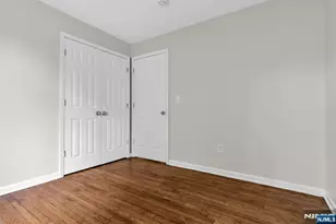533 S 10th St, Newark, NJ 07103 - Photo 23
