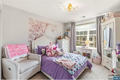 18 Bahr Circle, Verona, NJ 07044 - Photo 13