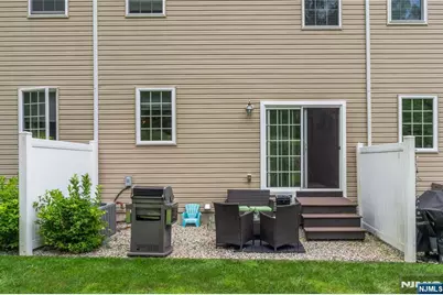 18 Bahr Circle, Verona, NJ 07044 - Photo 23