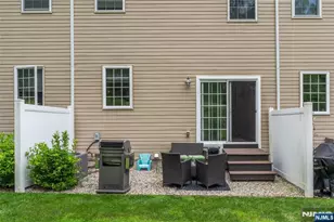 18 Bahr Cir, Verona, NJ 07044 - Photo 23