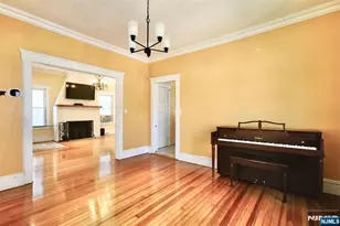 233 Hamilton Pl, Hackensack, NJ 07601 - Photo 7