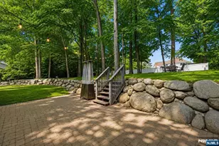 8 Bayard Ln, Mahwah, NJ 07430 - Photo 39