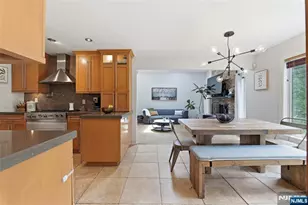 8 Bayard Ln, Mahwah, NJ 07430 - Photo 17