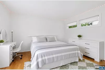 8 Bayard Lane, Mahwah, NJ 07430 - Photo 23