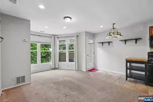 925 Main Street 10, Hackensack, NJ 07601 - Photo 11