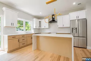 584 Plymouth Rd, Hillside, NJ 07205 - Photo 5