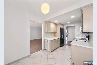 200 Winston Drive 1518 #1518, Cliffside Park, NJ 07010 - Photo 11