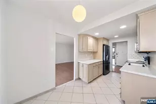 200 Winston Dr 1518, Cliffside Park, NJ 07010 - Photo 11