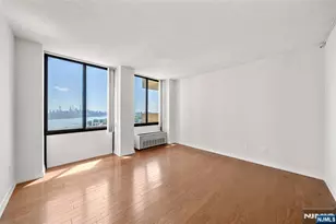 200 Winston Dr 1518, Cliffside Park, NJ 07010 - Photo 13