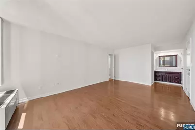 200 Winston Drive 1518 #1518, Cliffside Park, NJ 07010 - Photo 19