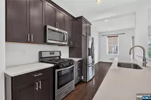 247 Bradley Dr, Wood Ridge, NJ 07075 - Photo 21
