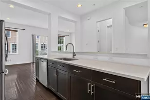 247 Bradley Dr, Wood Ridge, NJ 07075 - Photo 23