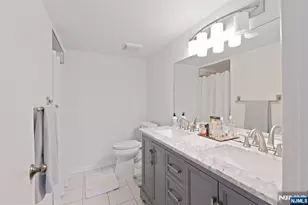114 Federal Hill Rd, Pompton Lakes, NJ 07442 - Photo 11