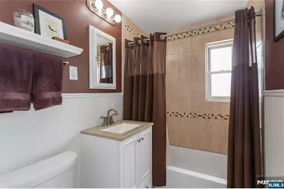 484 Crestwood Avenue 34 #34, Hackensack, NJ 07601 - Photo 15