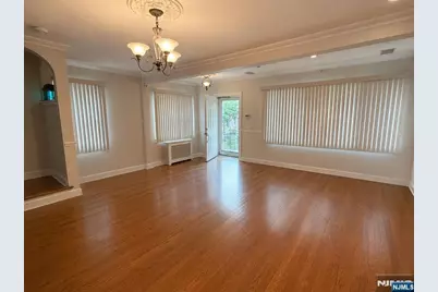 88 Union Place, Ridgefield Park, NJ 07660 - Photo 3
