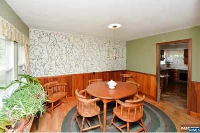 6 Central Avenue, Demarest, NJ 07627 - Photo 9