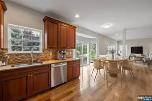 628 Skyline Dr, Jefferson Township, NJ 07849 - Photo 13