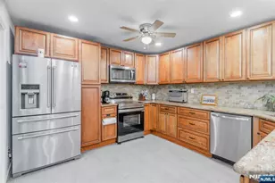 22 Karen Rd, Vernon, NJ 07422 - Photo 9