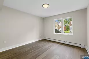 264 Beverly Hills Rd, Fort Lee, NJ 07024 - Photo 43