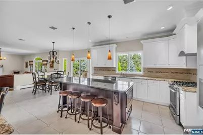 512 Brook Avenue, River Vale Township, NJ 07675 - Photo 5