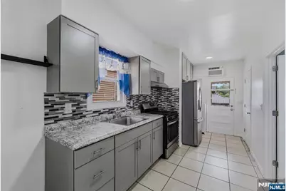 154 Union Avenue, Belleville, NJ 07109 - Photo 11