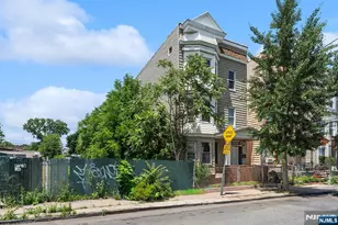 681 11th St, Newark, NJ 07103 - Photo 13