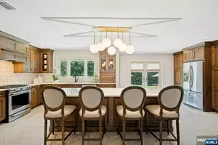 247 Oldwoods Rd, Franklin Lakes, NJ 07417 - Photo 9