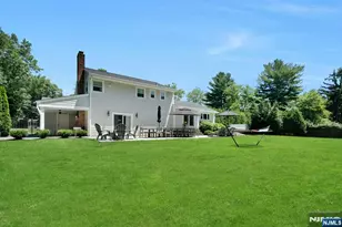 247 Oldwoods Rd, Franklin Lakes, NJ 07417 - Photo 3