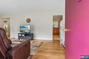 44 Rumana Rd, Wayne, NJ 07470 - Photo 5