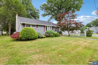 44 Rumana Road, Wayne, NJ 07470 - Photo 3