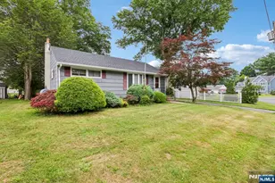 44 Rumana Rd, Wayne, NJ 07470 - Photo 3