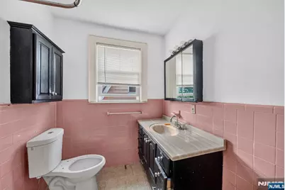 288 Pomona Avenue, Newark, NJ 07112 - Photo 43