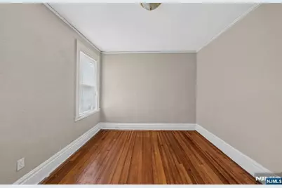 288 Pomona Avenue, Newark, NJ 07112 - Photo 37