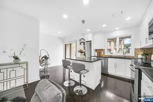 20 Veterans Way, Edgewater, NJ 07020 - Photo 7