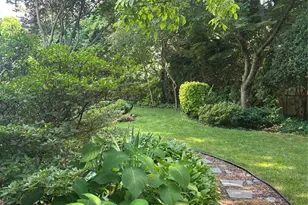 794 Arbor Rd, Paramus, NJ 07652 - Photo 3
