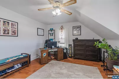 334 Travers Place, Lyndhurst Township, NJ 07071 - Photo 17