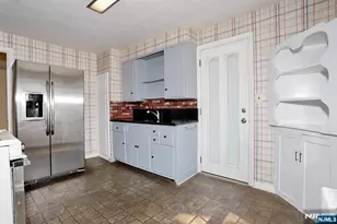 1806 Palisade Ave, Teaneck Township, NJ 07666 - Photo 5