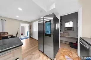 22 Norwood St, Haledon, NJ 07508 - Photo 9