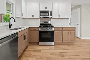 27 Kenter Pl, Clifton, NJ 07012 - Photo 11