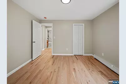 27 Kenter Place, Clifton, NJ 07012 - Photo 15