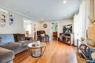 23 Bolten Pl, Bloomfield, NJ 07003 - Photo 5