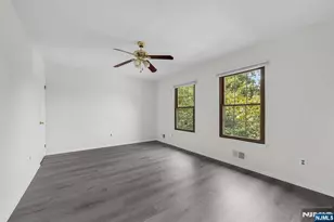 25 Driscoll Ct, North Brunswick Township, NJ 08902 - Photo 15