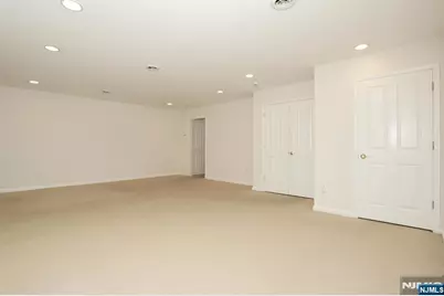 136 Winding Creek, Old Tappan, NJ 07675 - Photo 27