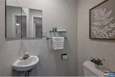 131 Highwood Avenue, Glen Rock, NJ 07452 - Photo 25