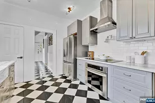 75 Mountain Wy, Rutherford, NJ 07070 - Photo 11