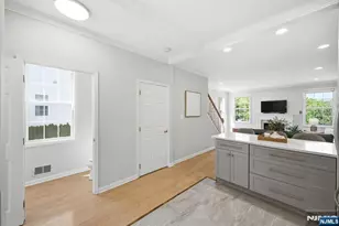 419 Hartford Dr 4020, Nutley, NJ 07110 - Photo 11